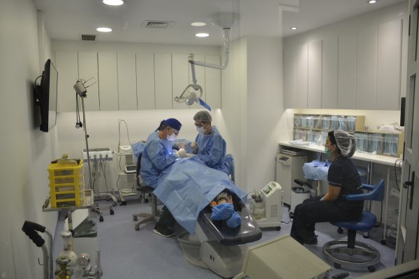 ¿Cuándo es el momento ideal para un implante dental?